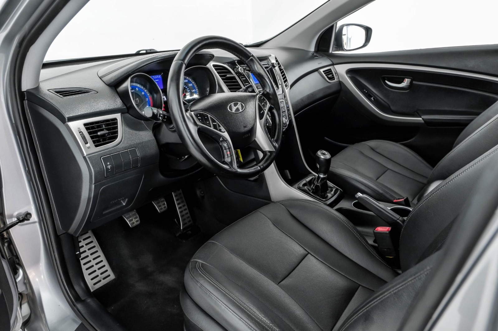 2013 Hyundai Elantra GT STYLE PKG PANORAMA LEATHER HEATED SEATS BLUETOOTH  3