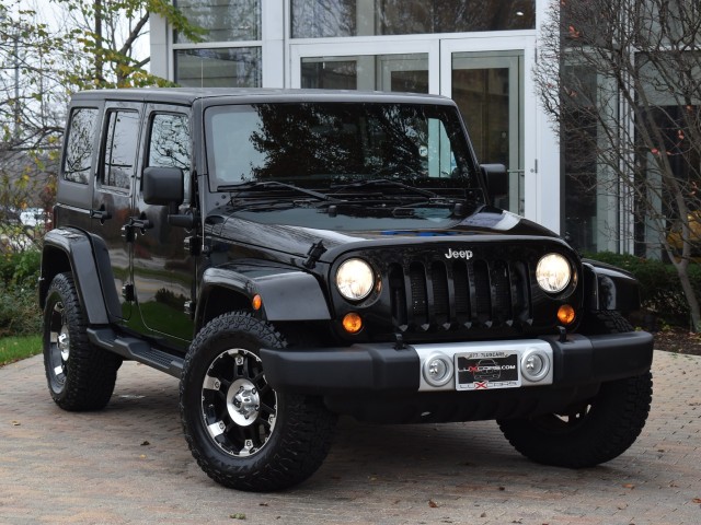 2012 Jeep Wrangler Unlimited Sahara 6