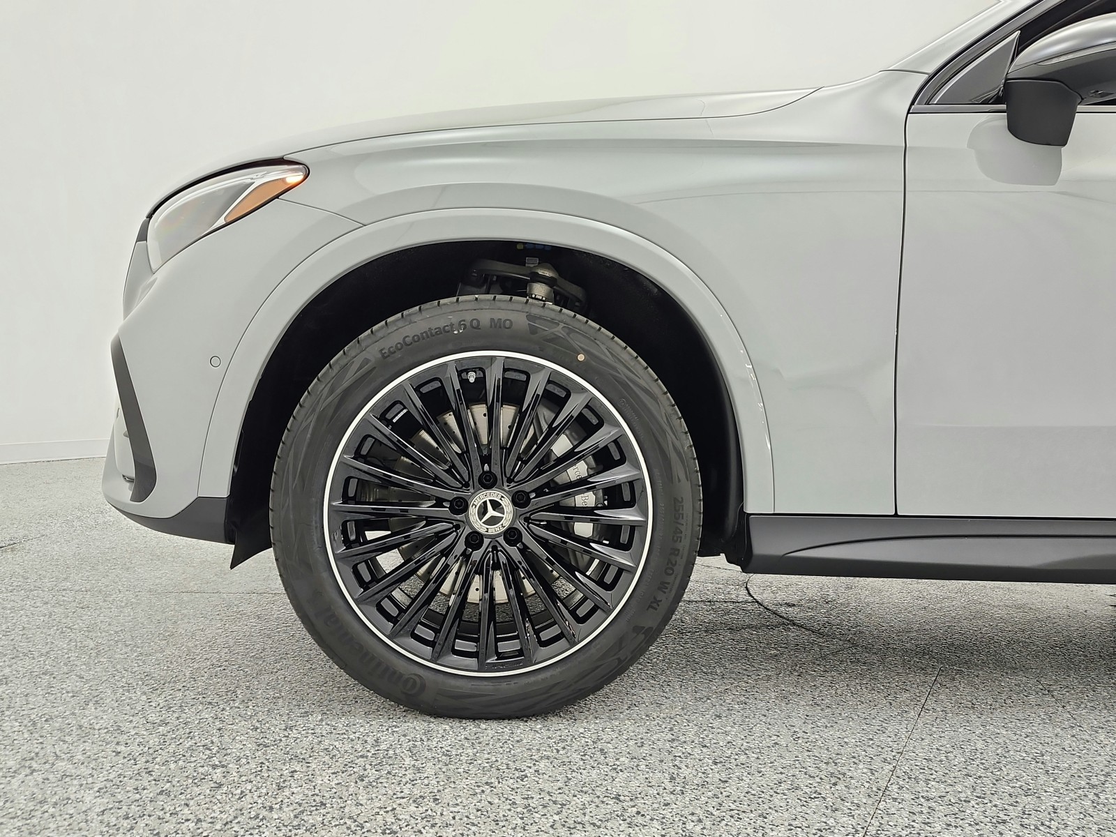 New 2026 MANUFAKTUR Alpine Grey Mercedes-Benz GLC 300 image 12