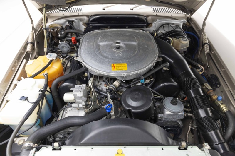 1989 Mercedes-Benz 560-Series 560 SL in ,