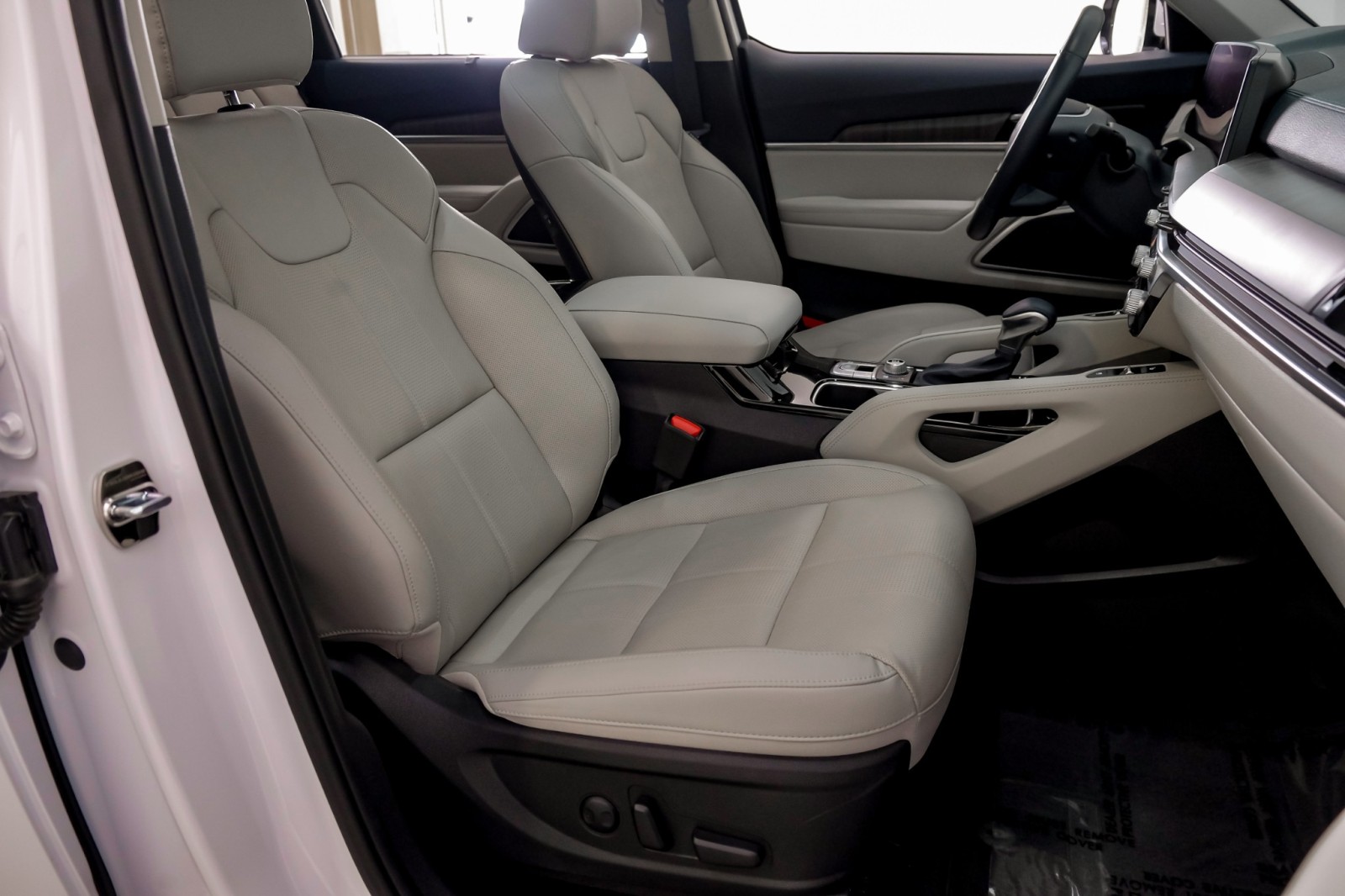 2023 Kia Telluride SX AWD PanoRoof HKAudio 2ndRowCaptains DrivingAsst 34