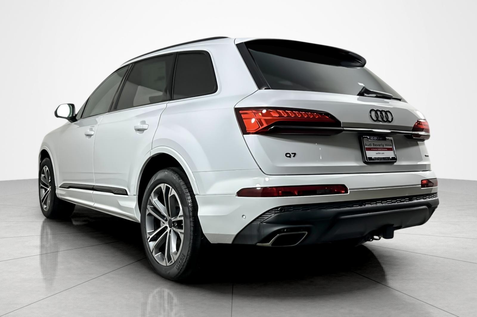 New 2026 Glacier White Metallic Audi Premium Plus 45 quattro image 4