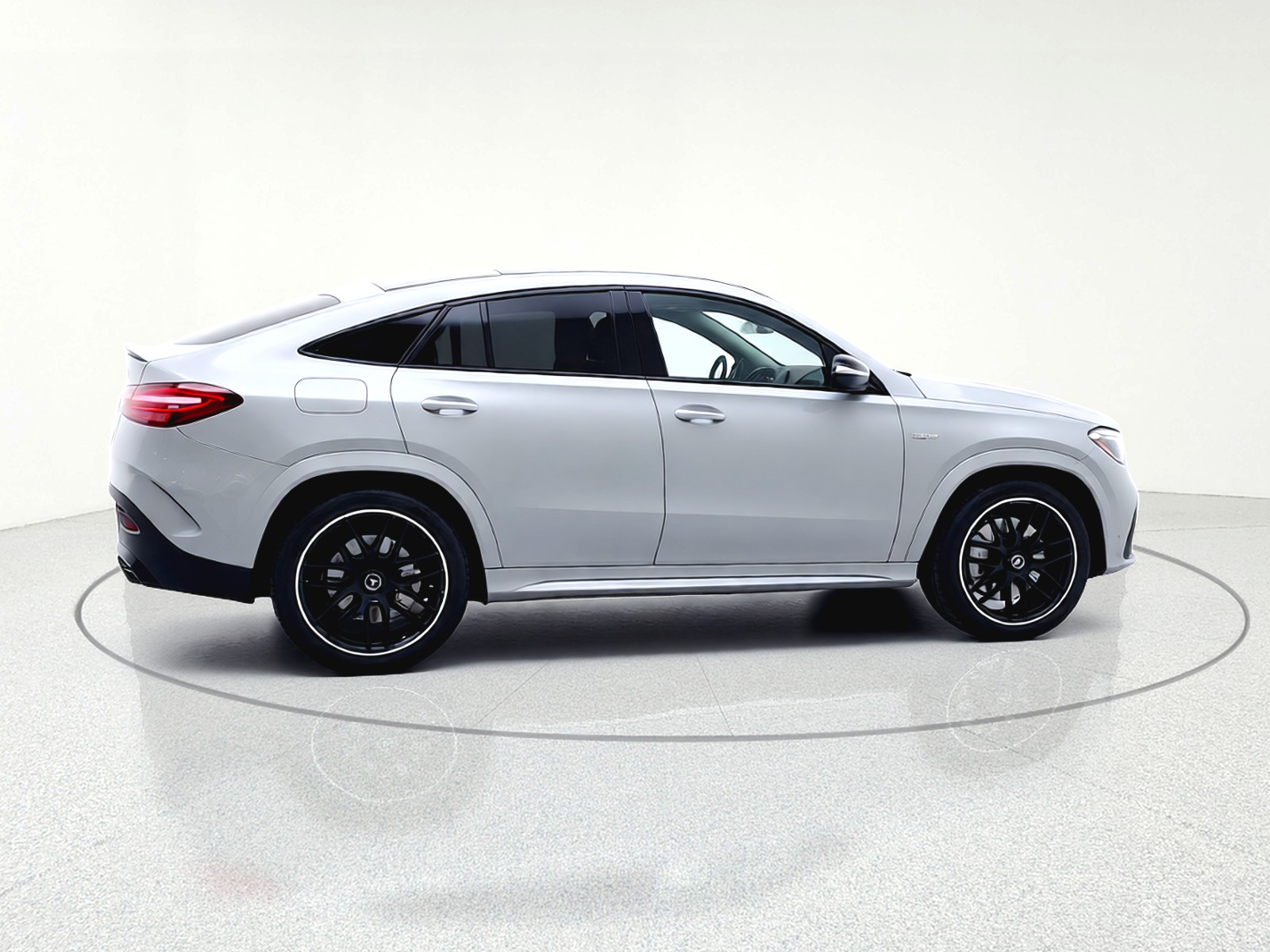 New 2026 MANUFAKTUR Alpine Grey Mercedes-Benz AMG® GLE 53 image 13