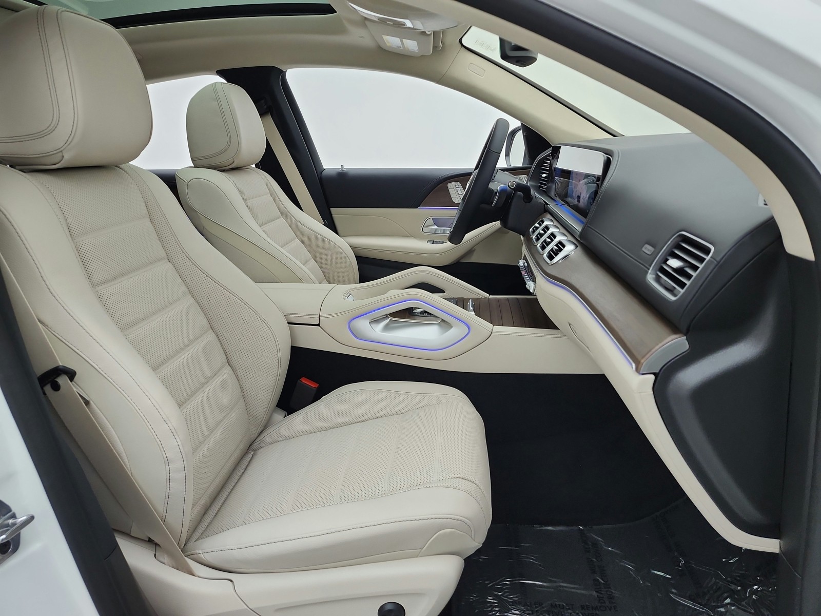 New 2026 Polar White Mercedes-Benz GLE 450 4MATIC® Coupe image 14