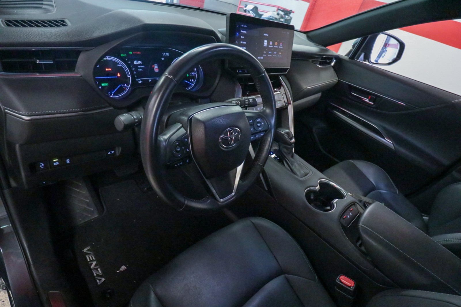 Used Car 2023 Toyota Venza  Xle For Sale Under $35,000 In Austin, Texas