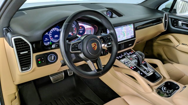 2019 Porsche Cayenne S 22