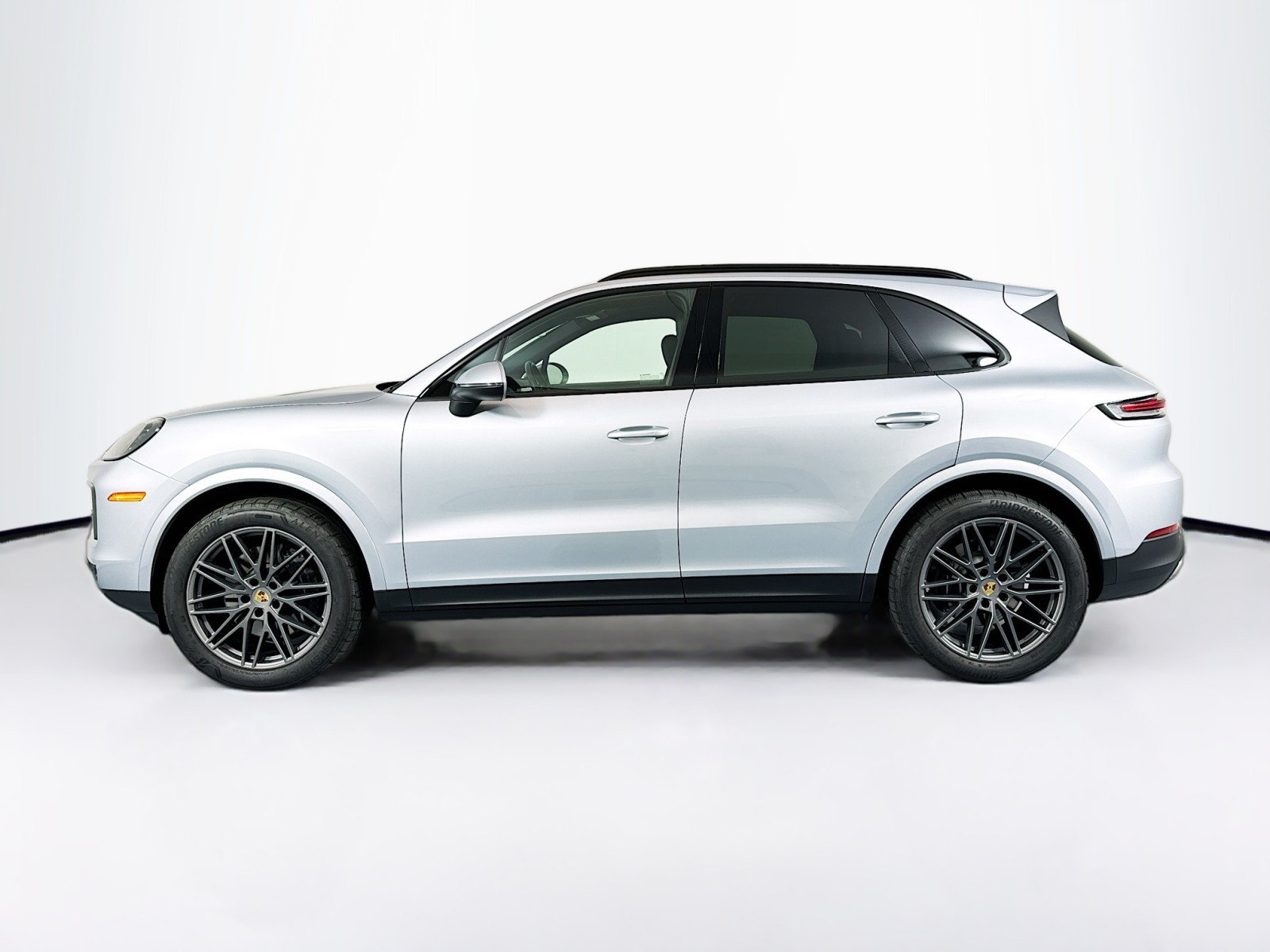 2024 Porsche Cayenne  8