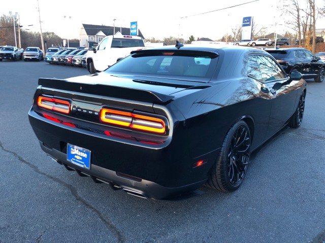 2017 Dodge Challenger SXT Plus 5