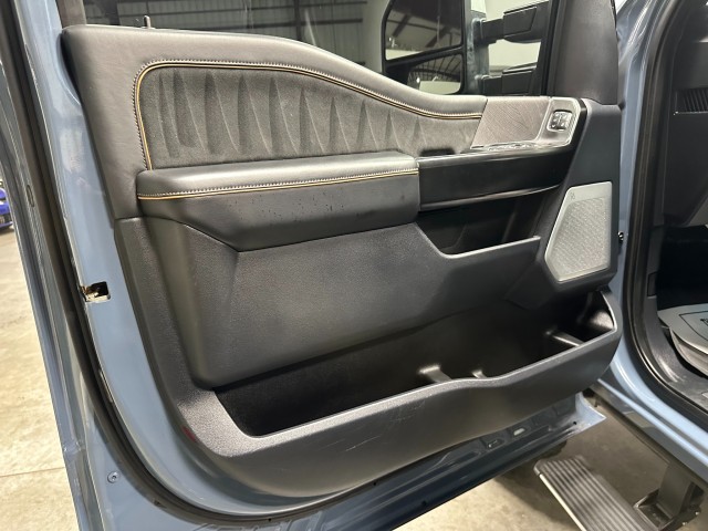 2023 Ford Super Duty F-250 SRW Platinum in , 