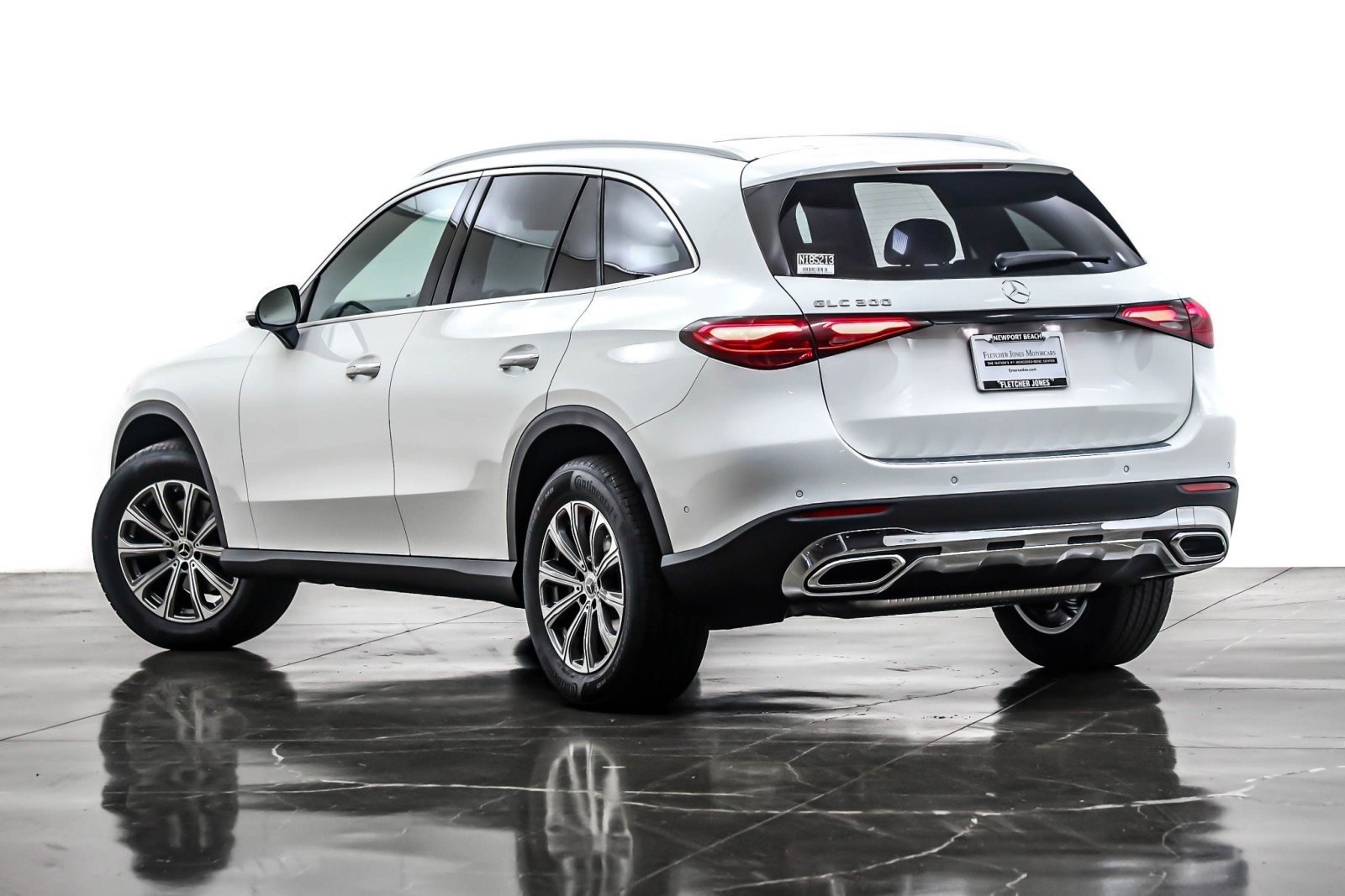 New 2026 Polar White Mercedes-Benz GLC 300 image 12