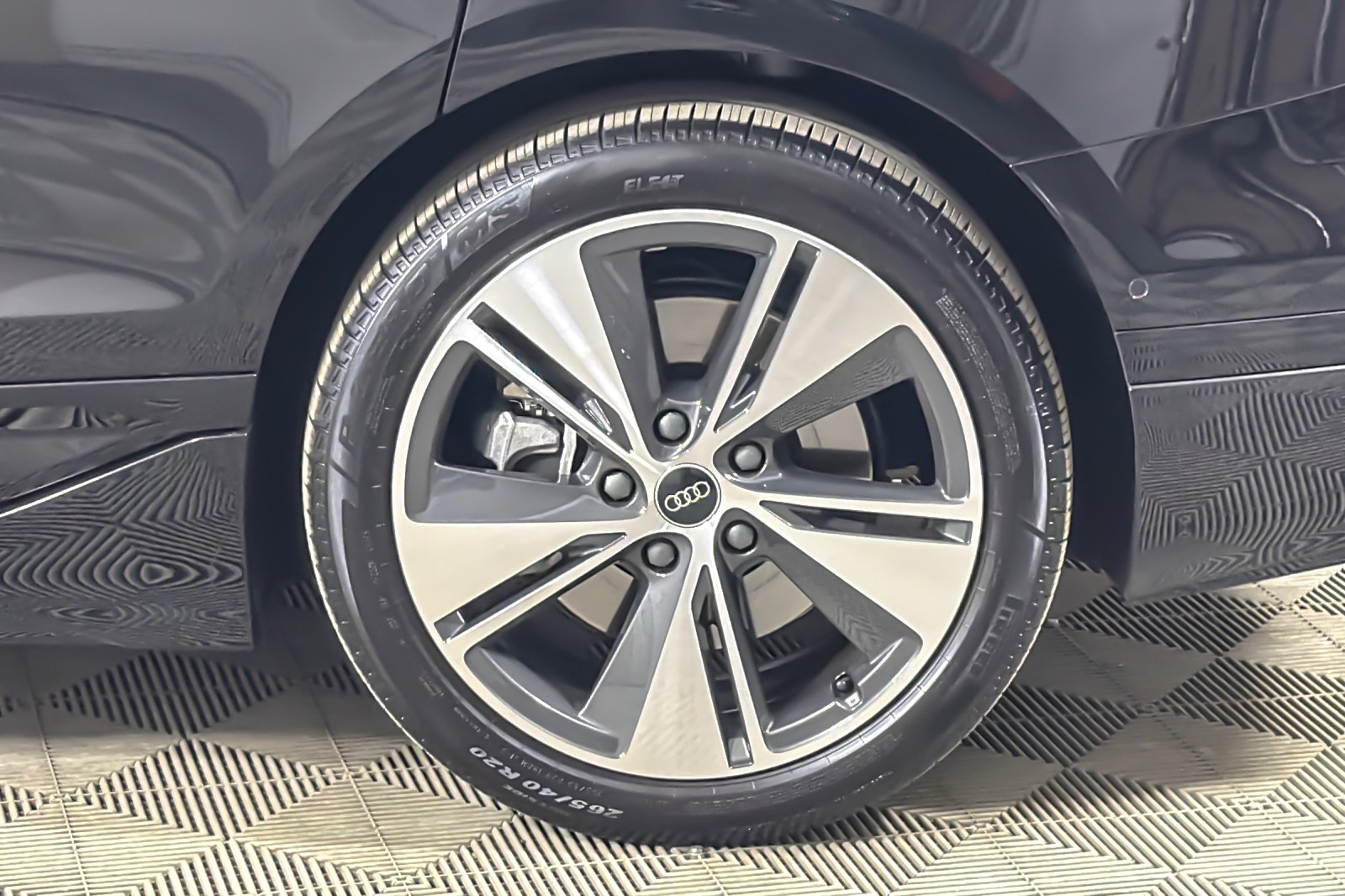 Certified Used 2025 Mythos Black Metallic Audi Premium RWD image 25