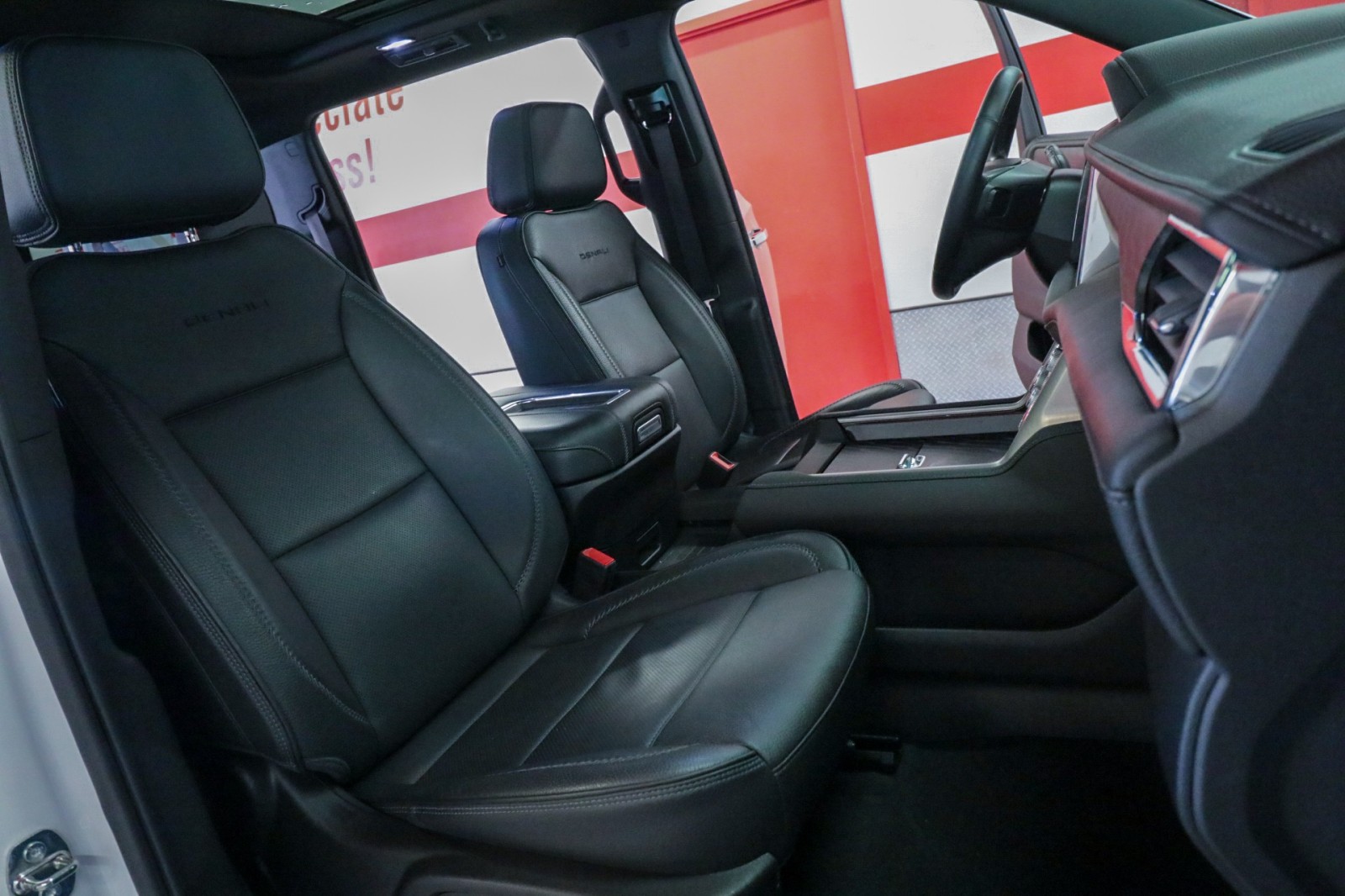 Used Car 2023 Gmc Yukon Xl  Denali For Sale Under $70,000 In Austin, Texas