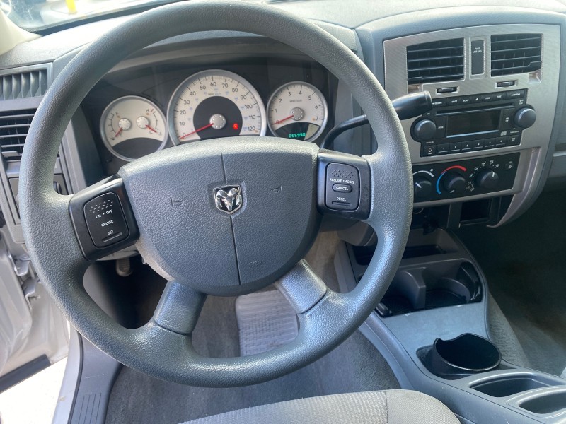 2006 Dodge Dakota SLT CLUB CAB LOW MILES 55,990 in , 