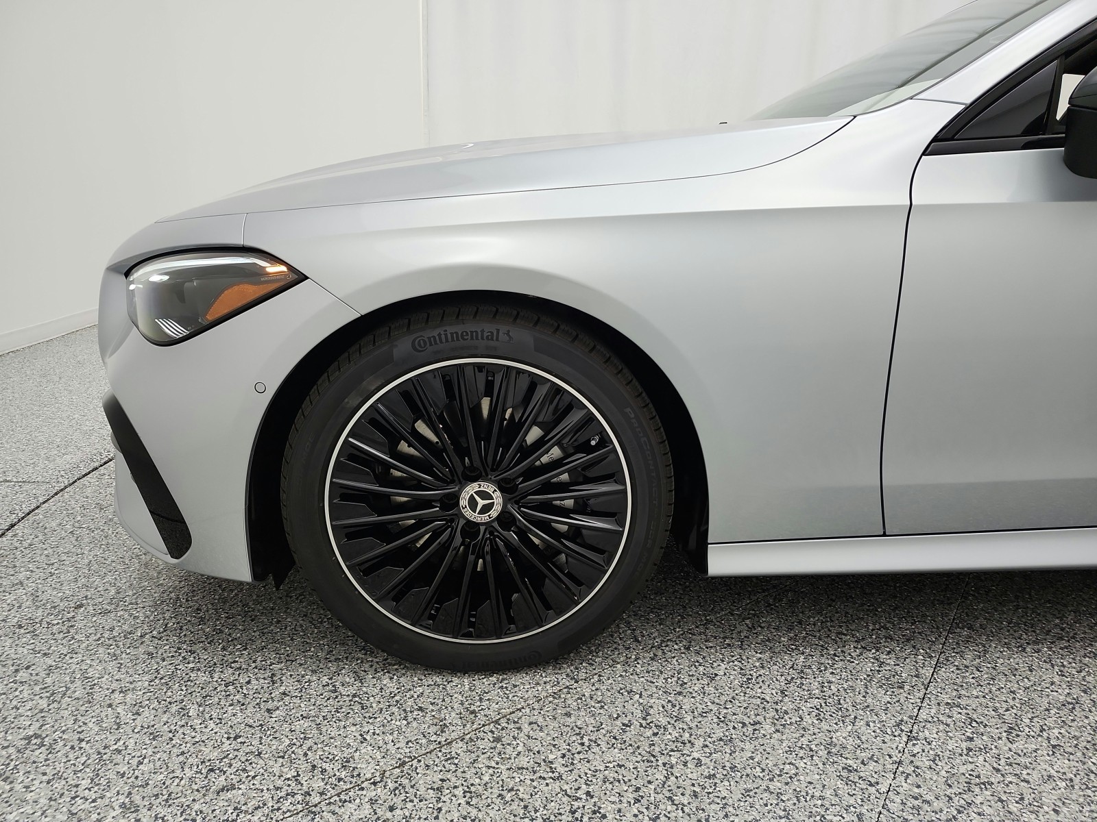 New 2026 Cirrus Silver Metallic Mercedes-Benz CLE 300 4MATIC® Coupe image 13