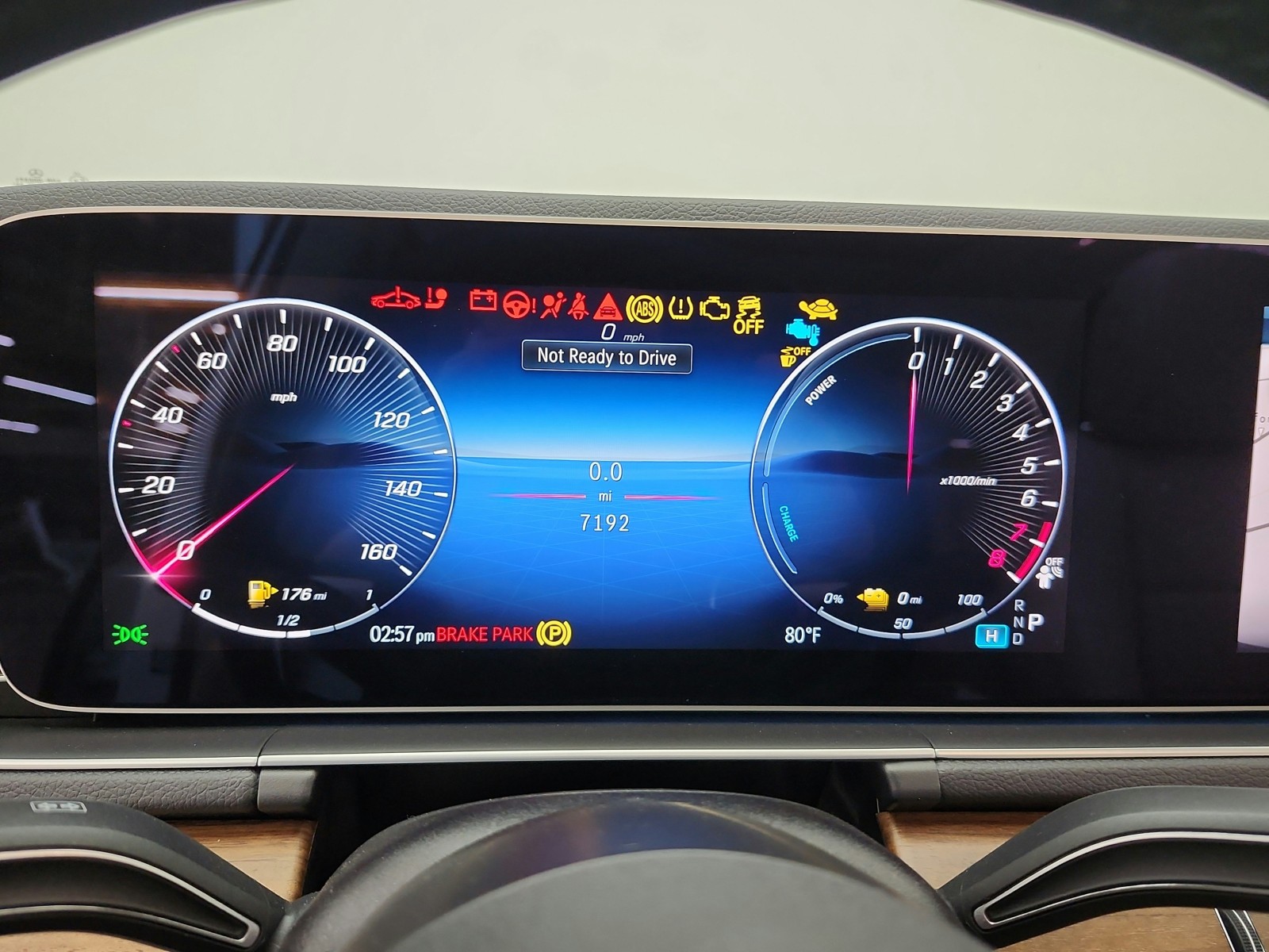 Used 2025 Polar White Mercedes-Benz GLE 450e 4MATIC® SUV image 12