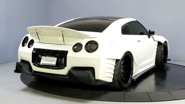 2013 Nissan GT-R Premium 6