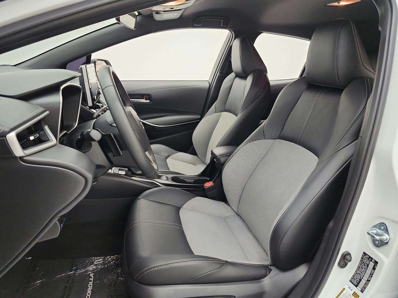Used 2022 Midnight Black Metallic Toyota XSE CVT (Natl) image 15