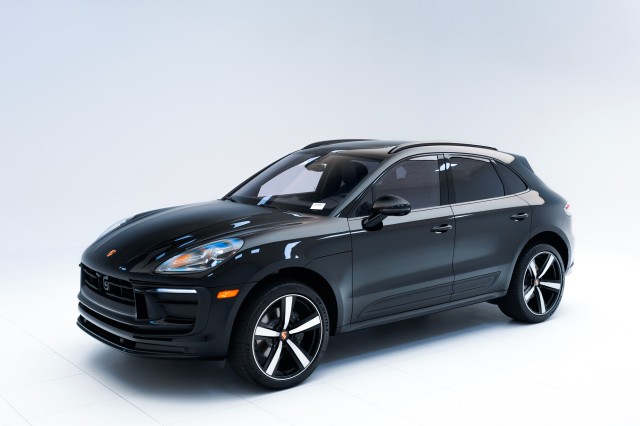 2024  Macan  in , 