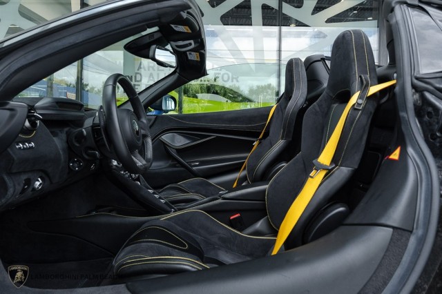 McLaren 720S