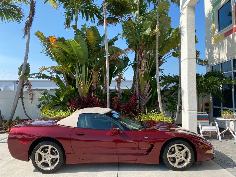 2003 Chevrolet Corvette 50TH CONVERTIBLE LOW MILES 6,742 in , 