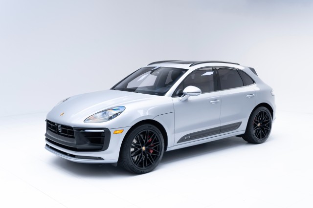 2025  Macan GTS in , 