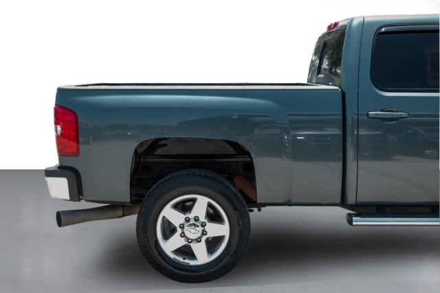 2011 Chevrolet Silverado 2500HD LTZ 6