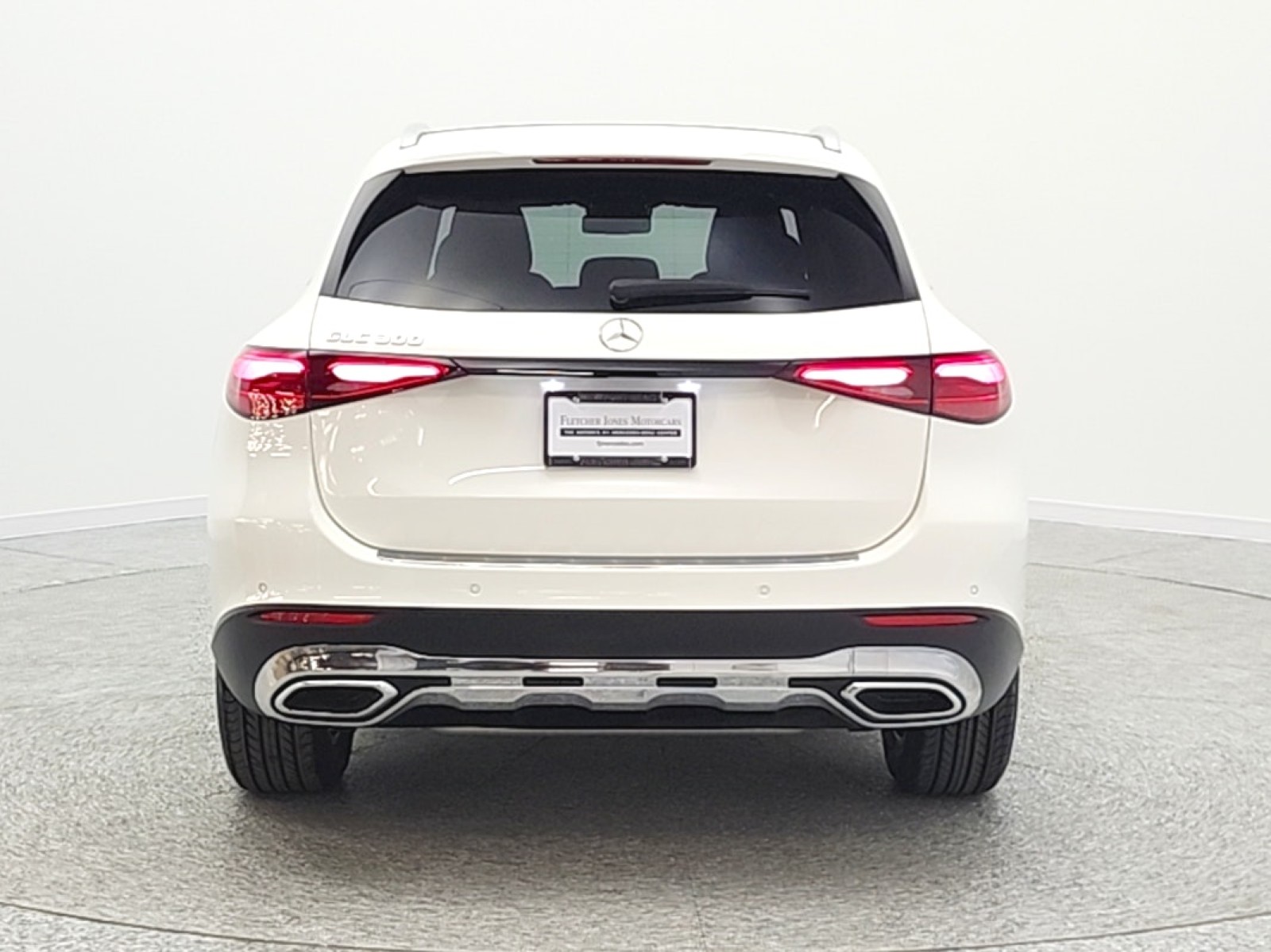 Certified Used 2025 Polar White Mercedes-Benz GLC 300 SUV image 7