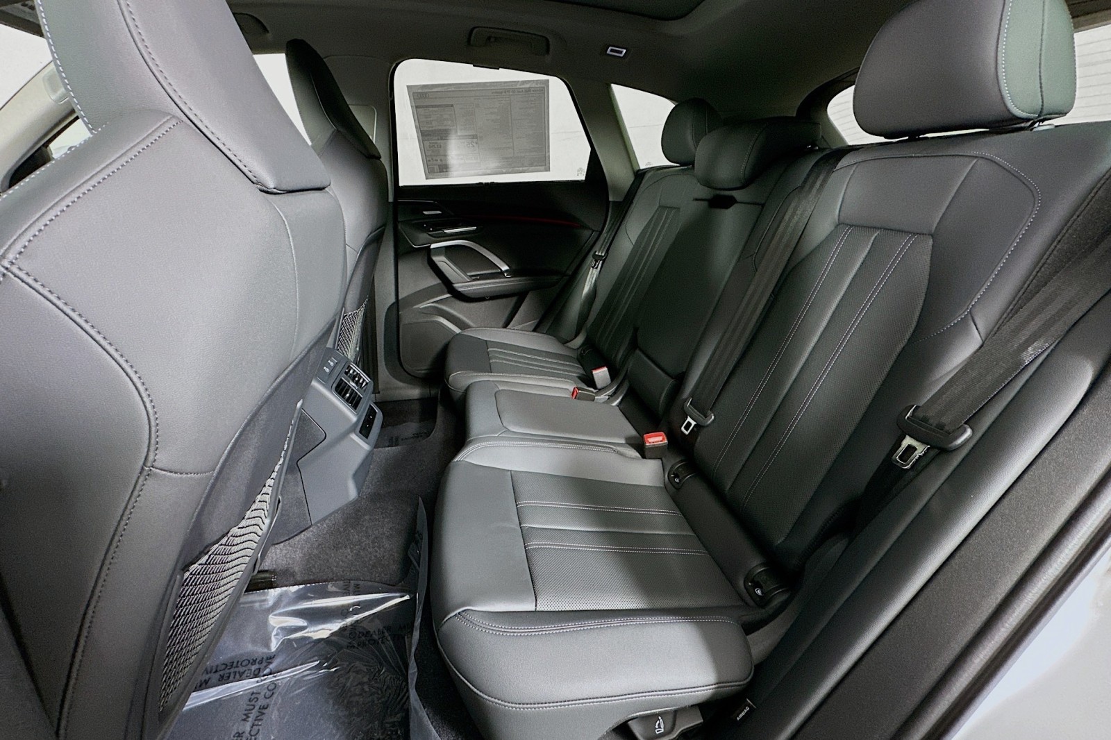 New 2025 Glacier White Metallic Audi Premium Plus image 9