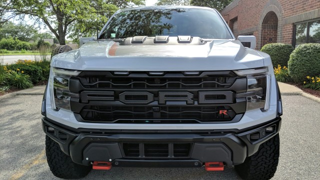 2024 Ford F-150 Raptor 2