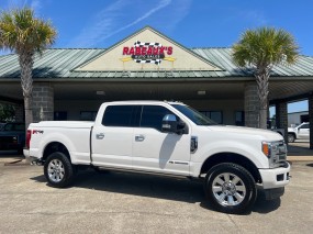 2019 Ford Super Duty F-250 Crew Cab 4WD Platinum in Lafayette, Louisiana