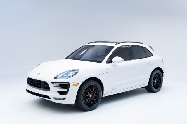 2017  Macan GTS in , 