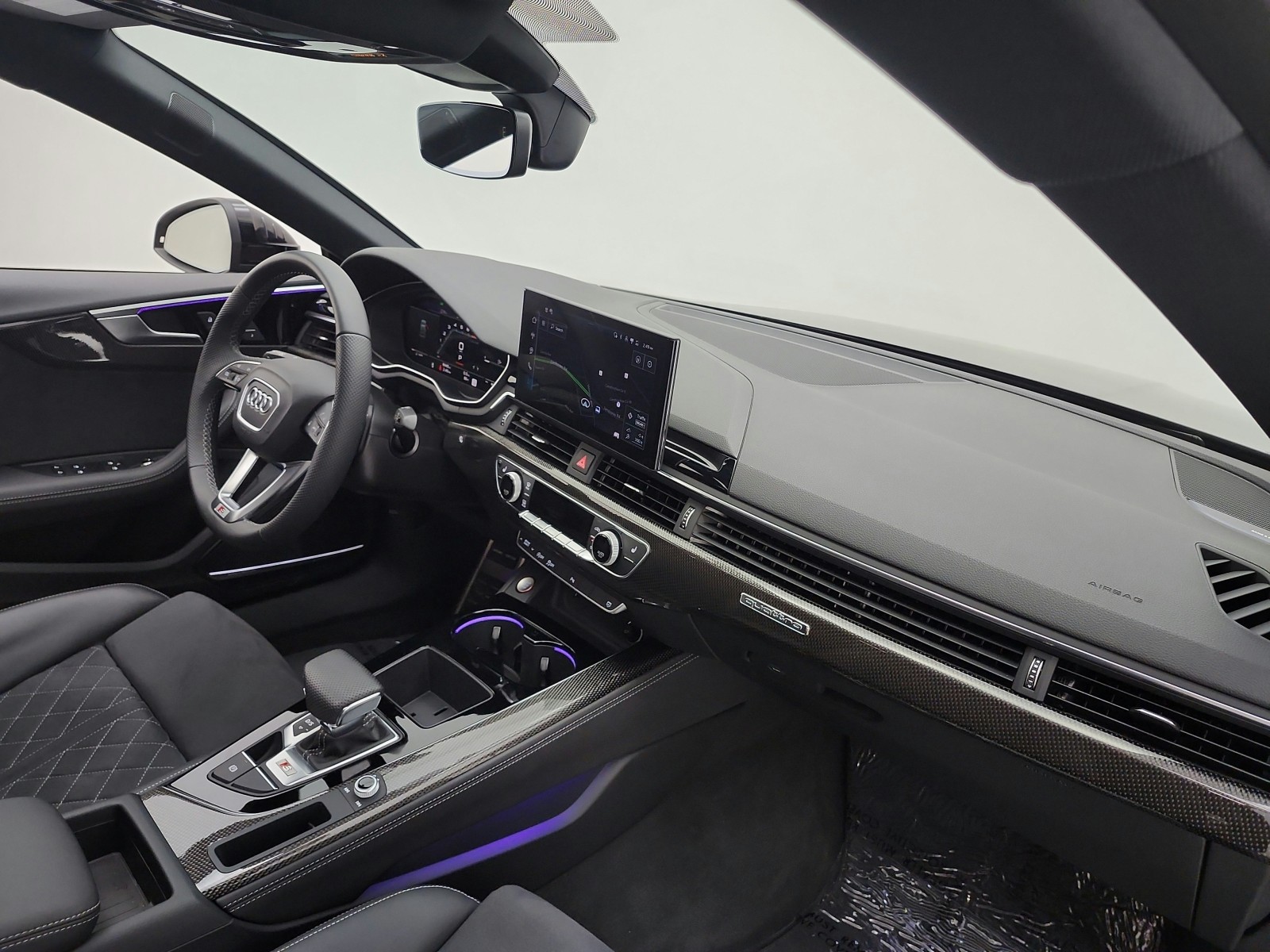 Used 2025 Mythos Black Metallic Audi Premium Plus 3.0 TFSI quattro image 18