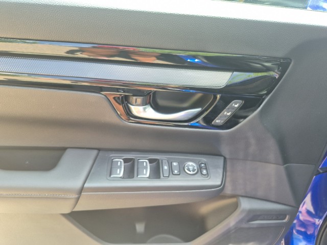 HondaCR-V23