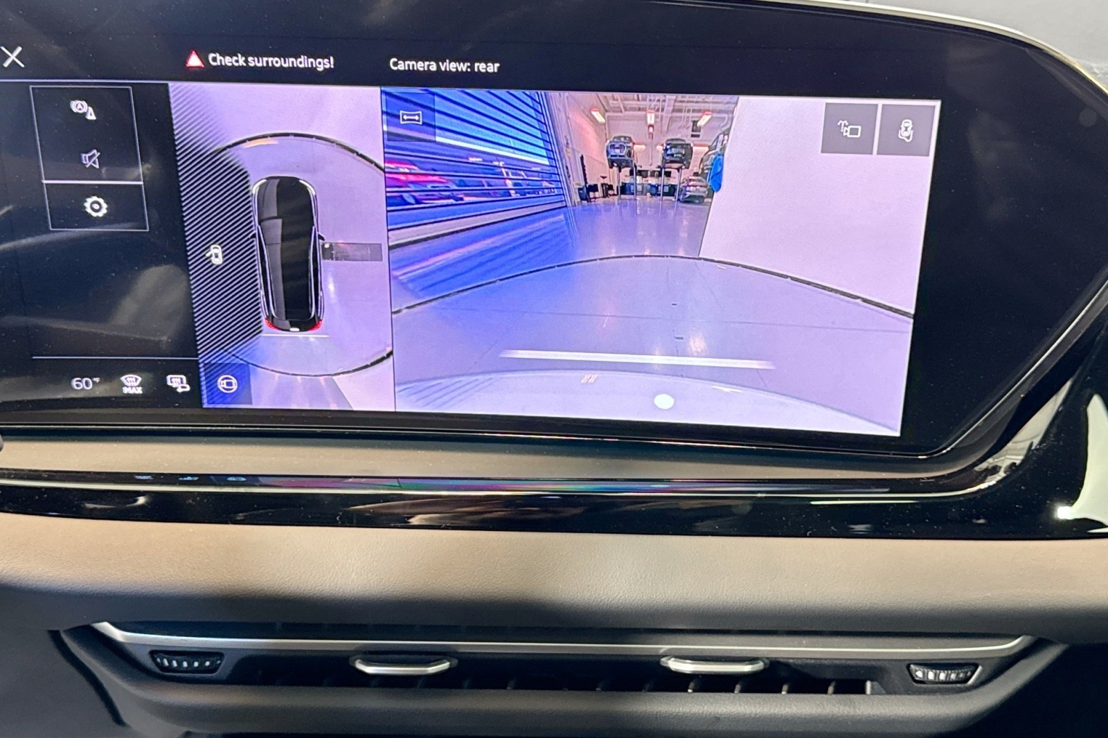 New 2025 Glacier White Metallic Audi Premium 2.0 TFSI quattro image 12