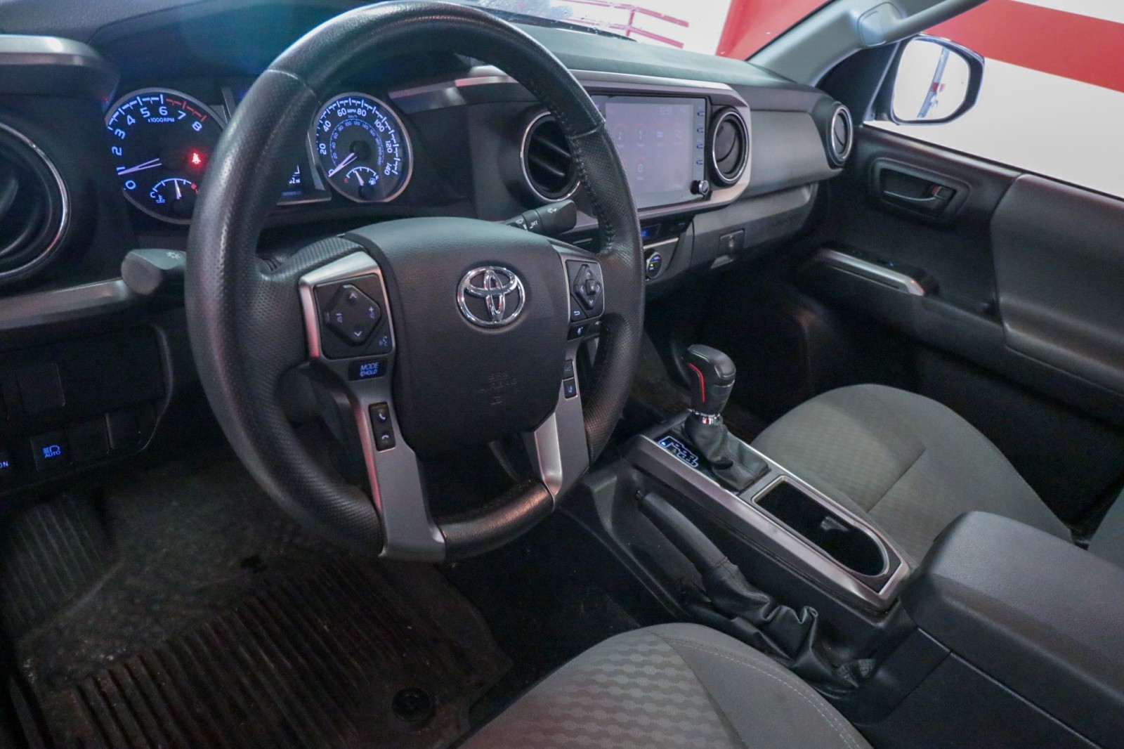 Used Car 2022 Toyota Tacoma 2wd  Sr5 For Sale Under $35,000 In Austin, Texas