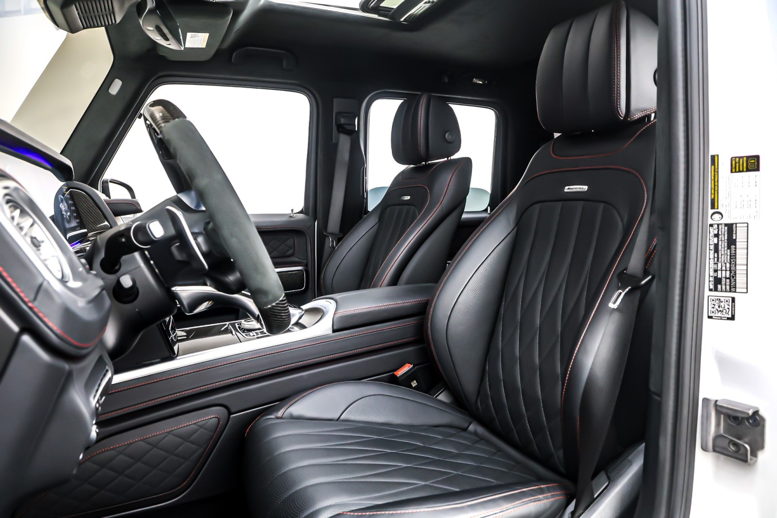 Certified Used 2024 MANUFAKTUR Moonlight White Metal Mercedes-Benz AMG® G 63 4MATIC SUV image 19