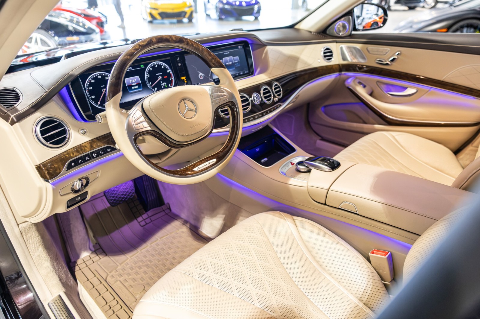 Used Car 2016 Mercedes-benz S-class  Maybach S 600 - One Owner - Ruby Black Paint - Executive Rear Seat Package Plus For Sale Under $70,000 In Boerne, Texas