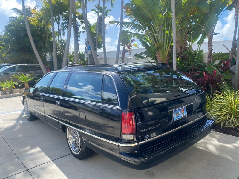 1993 Chevrolet Caprice Classic STATON WAGON 1 OWNER in , 