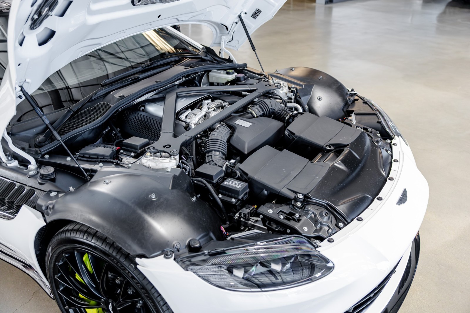 Used Car 2023 Aston Martin Vantage  F1 Edition For Sale Under $170,000 In Boerne, Texas