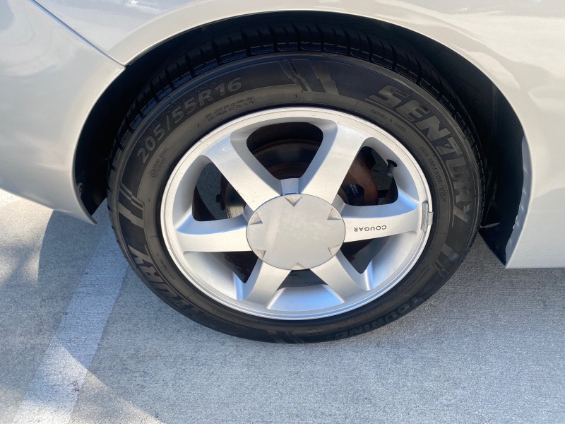 1999 Mercury Cougar 3DR HATCH LOW MILES 28,846 in , 