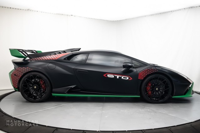2022 Lamborghini Huracan STO For Sale