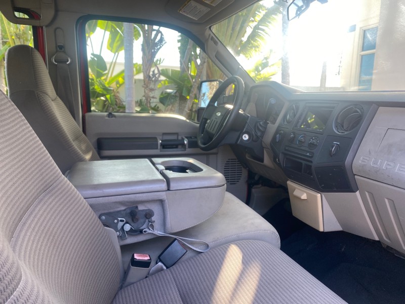 2008 Ford Super Duty F-350 DRW XL LOW MILES 43,076 4WD in ,