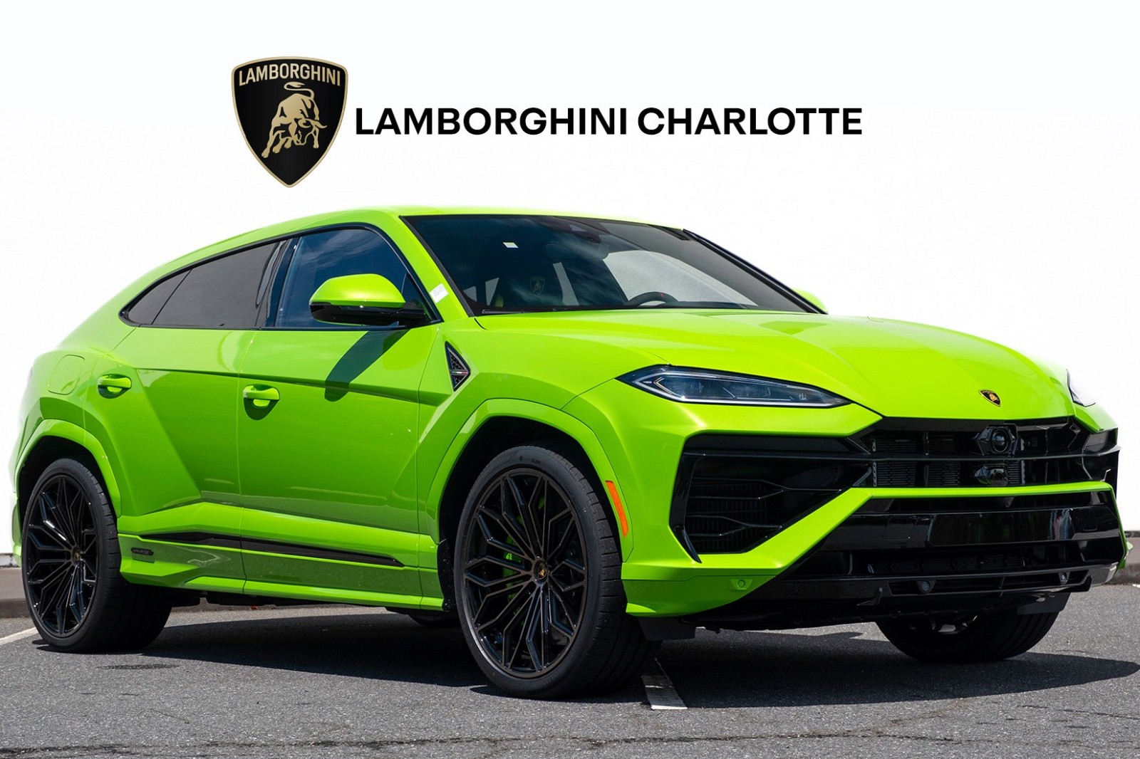 /2025 Lamborghini Urus