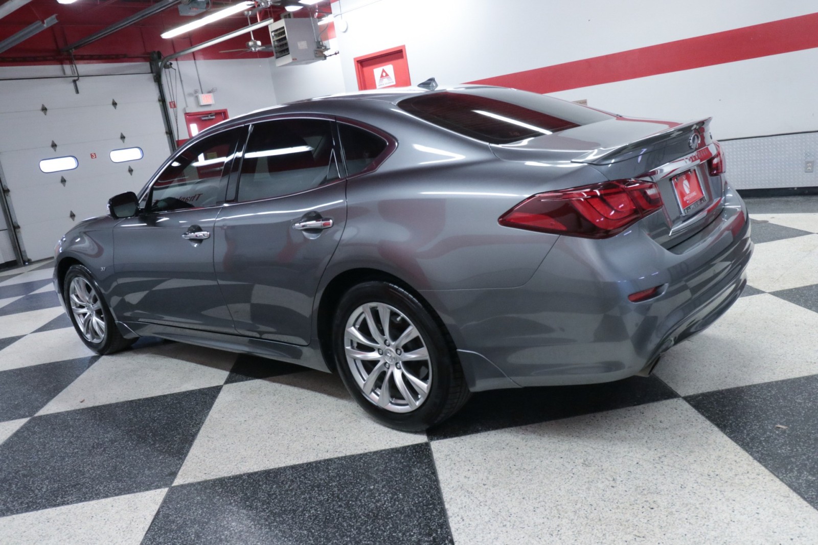 Used Car 2019 Infiniti Q70  3.7 Luxe For Sale In Austin, Texas