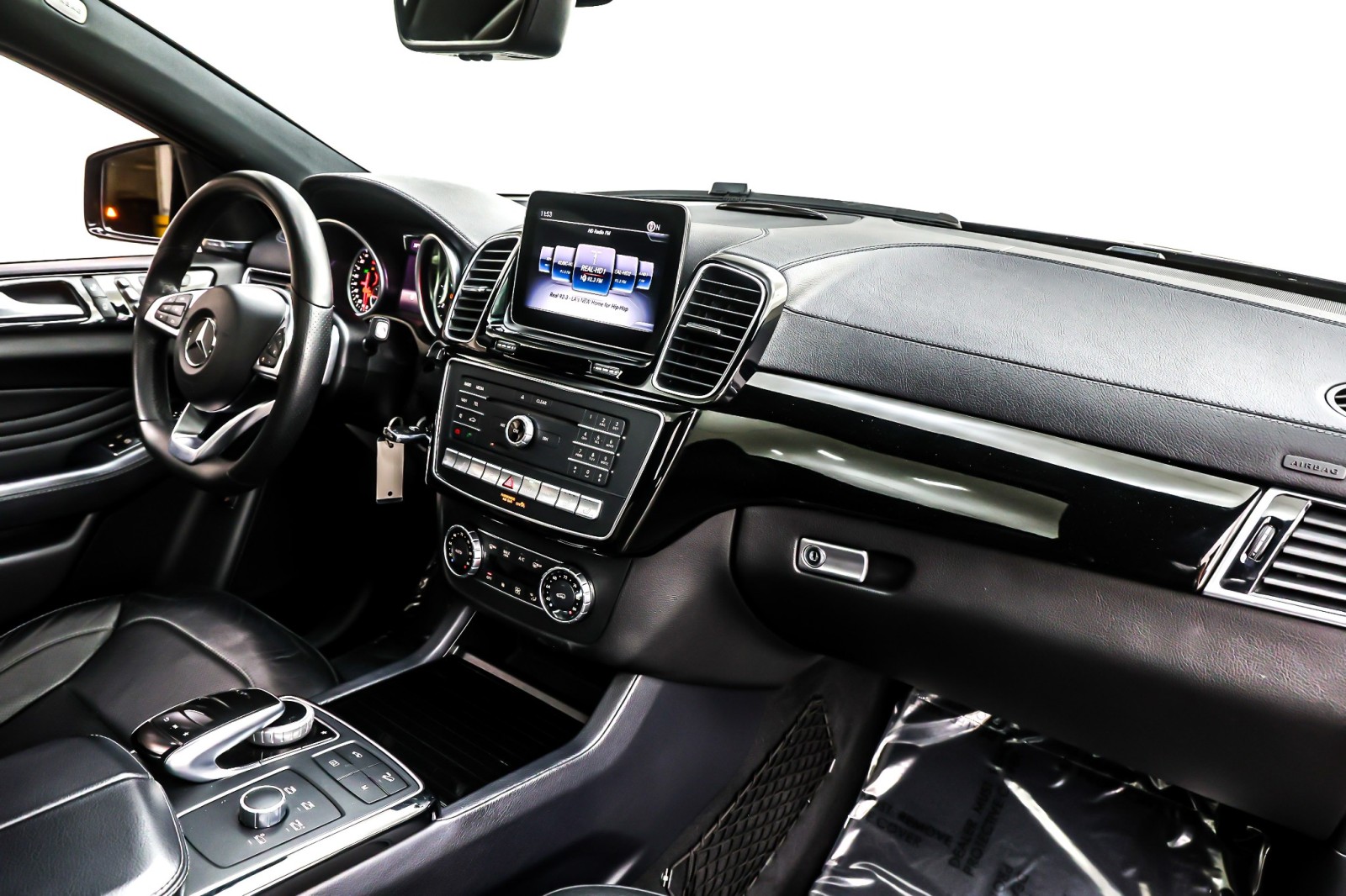 Used 2019 Obsidian Black Metallic Mercedes-Benz AMG® GLE 43 4MATIC Coupe image 16