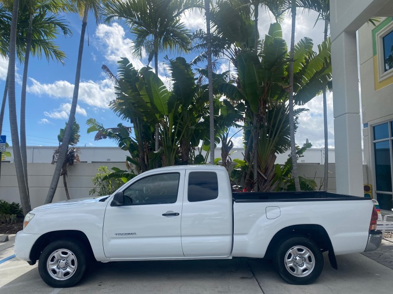 2005 Toyota Tacoma LOW MILES 58,735 X CAB in , 