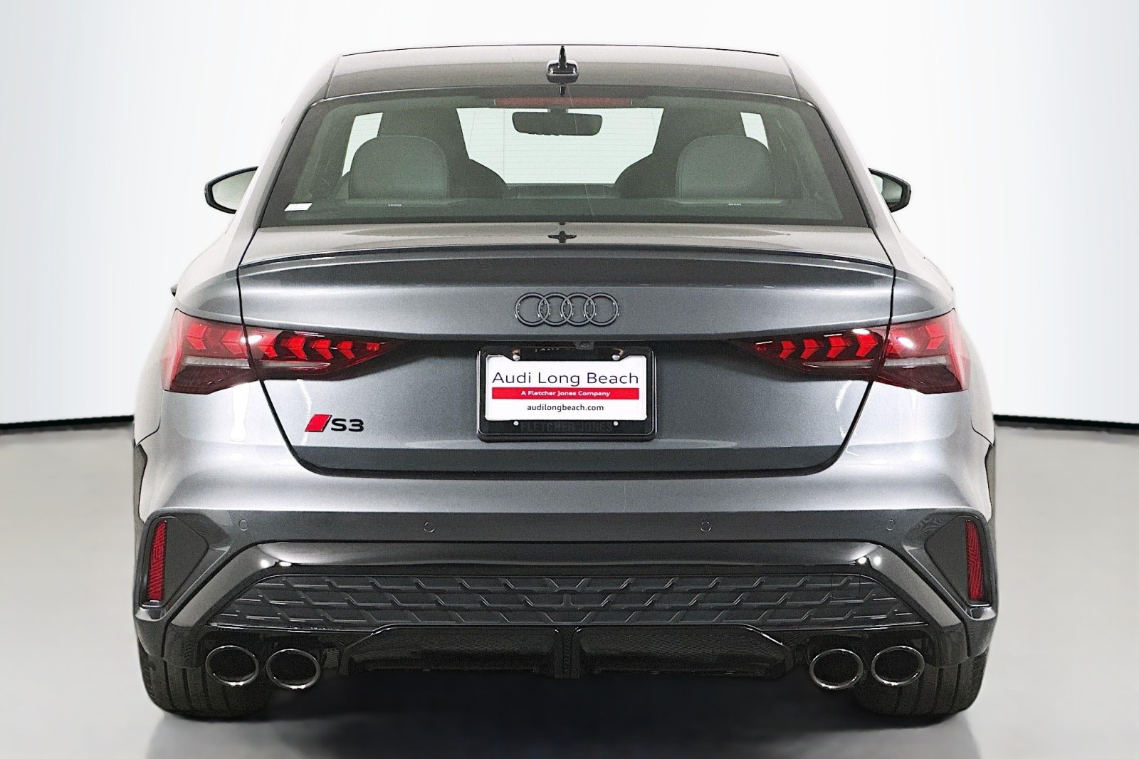 New 2026 Daytona Gray Pearl Effect Audi  image 3