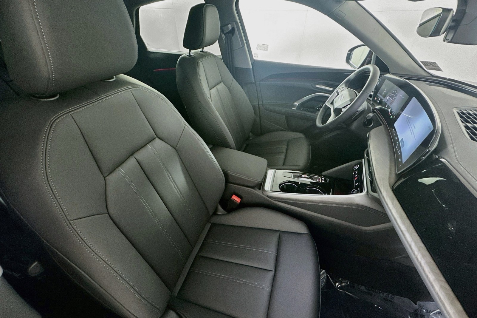 New 2026 Grenadine Red Metallic Audi Premium image 8