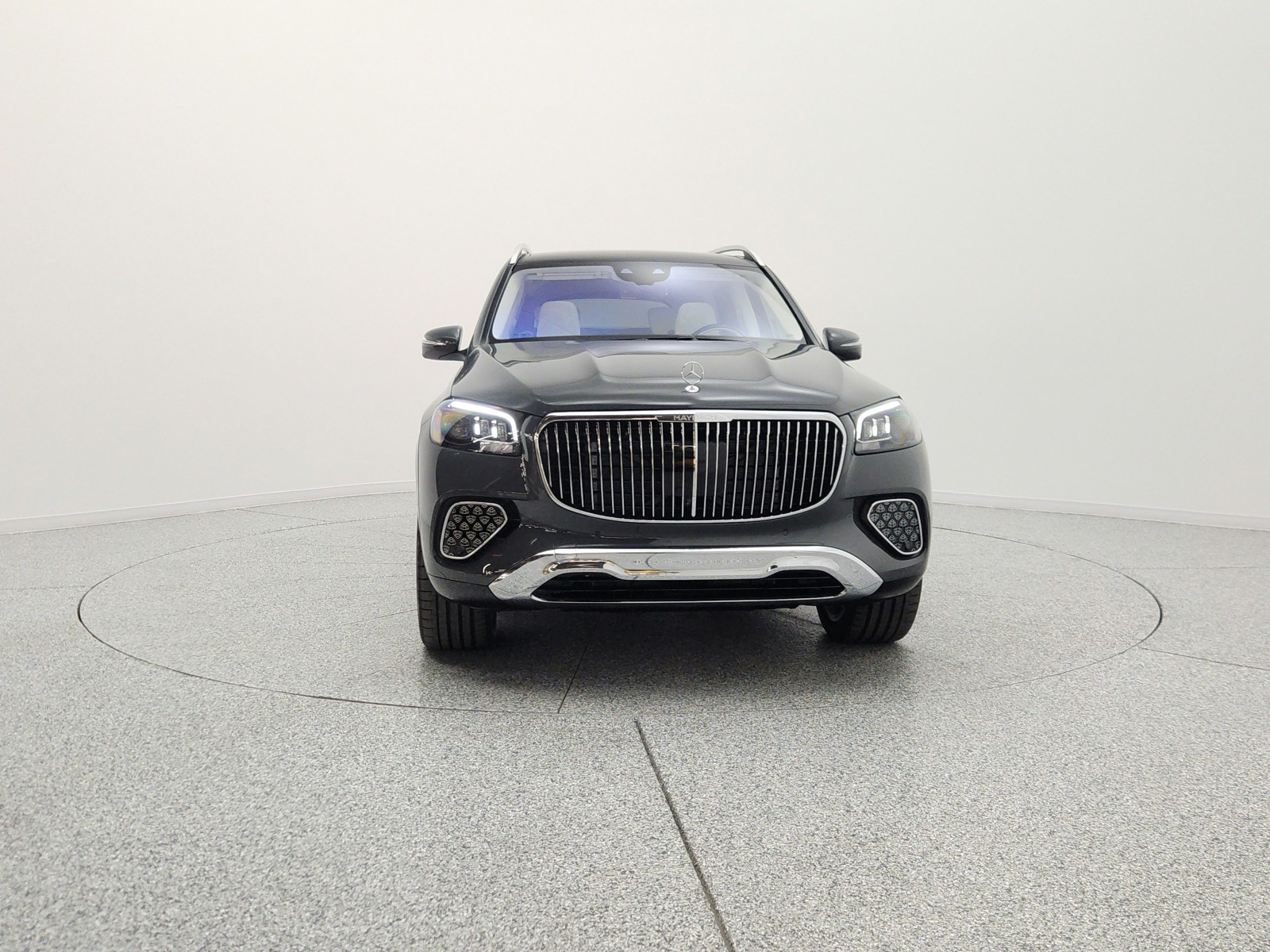 New 2026 MANUFAKTUR Signature Silicon Grey Mercedes-Benz Maybach GLS 600 4MATIC® SUV image 2