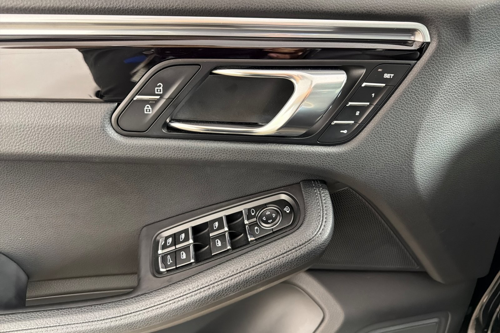 Used 2022 Black Porsche AWD image 10